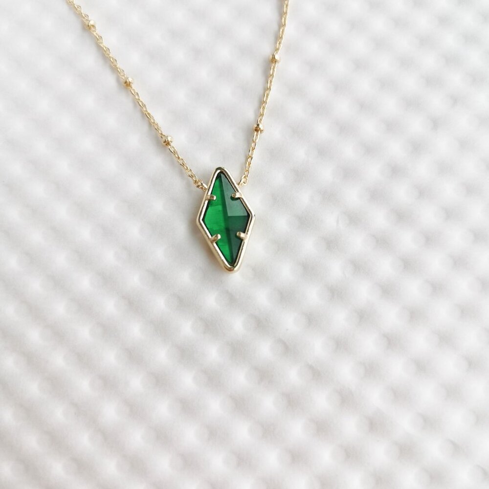 Kendra Scott Kelly Green Illusion Kinsley Gold Short Pendant Necklace WITH POUCH